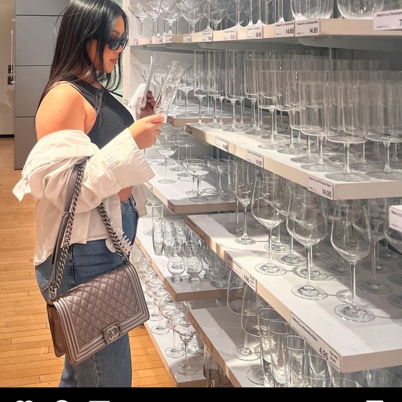 Chanel Boy - Picture 16 of 16